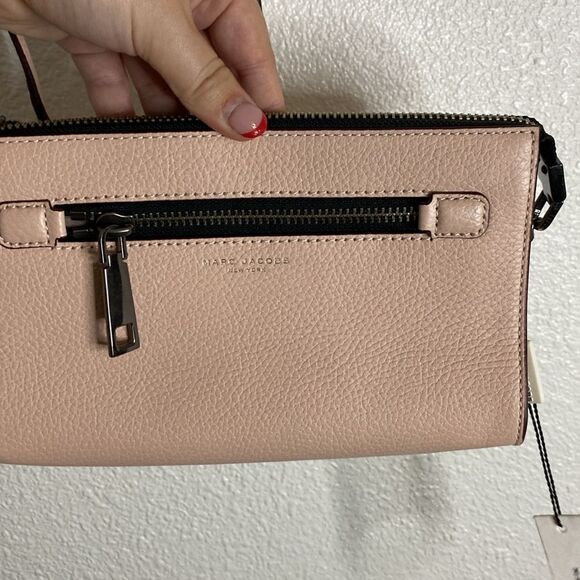 NWT-Marc Jacobs-SINGLE LEATHER CROSSBODY-pink pebbled leather-black hardware - Picture 5 of 8